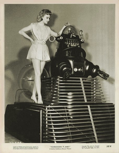 Vintage Robots 64