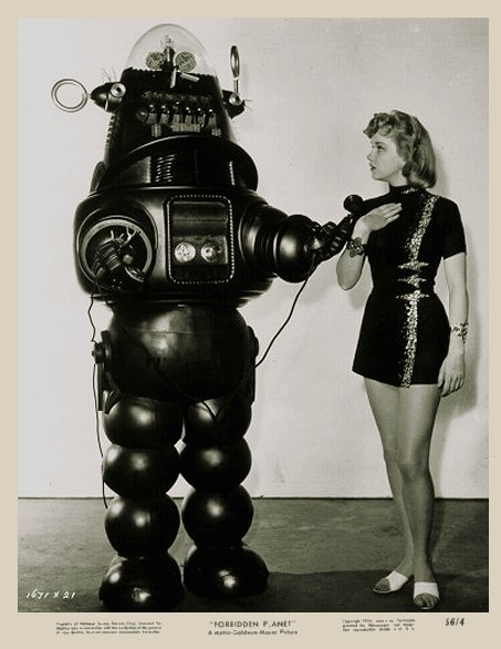 Vintage Robots 24